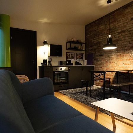 Broncks Apartment 2 - Modern 2-Bedroom In The Heart Of Торсхавн Экстерьер фото